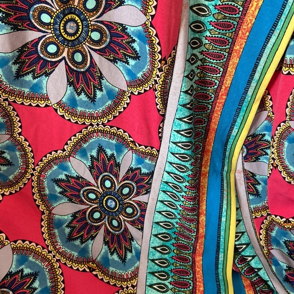 Nicole by Nicole miller multicolored and multi design wrap Dress size small EUC - Picture 4 of 9